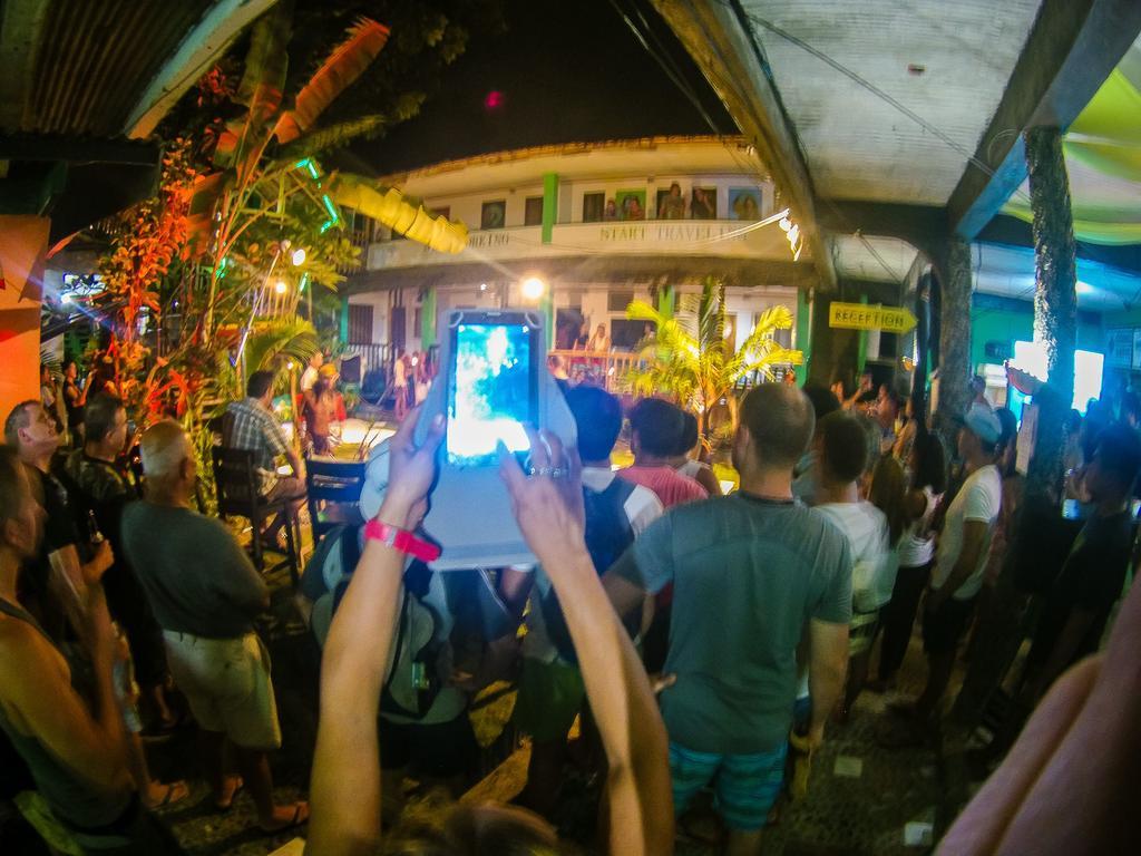 Balabag  Jeepney Hostel And Kite Resort מראה חיצוני תמונה