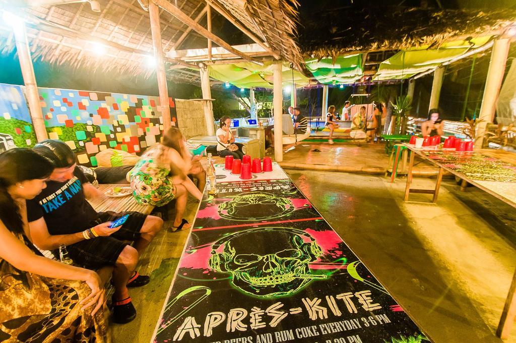Balabag  Jeepney Hostel And Kite Resort מראה חיצוני תמונה