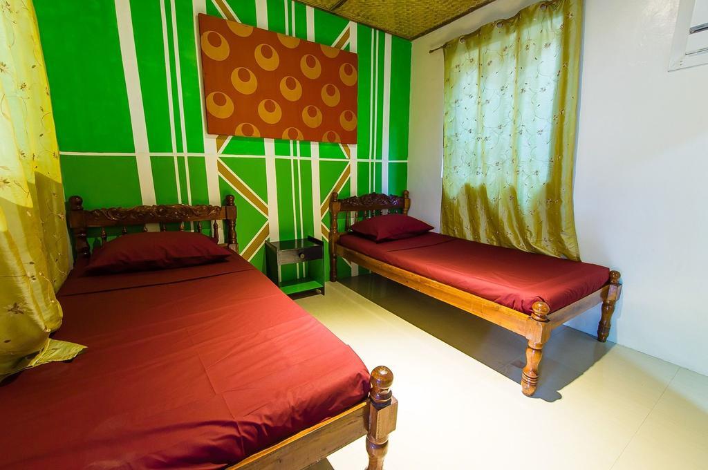 Balabag  Jeepney Hostel And Kite Resort מראה חיצוני תמונה
